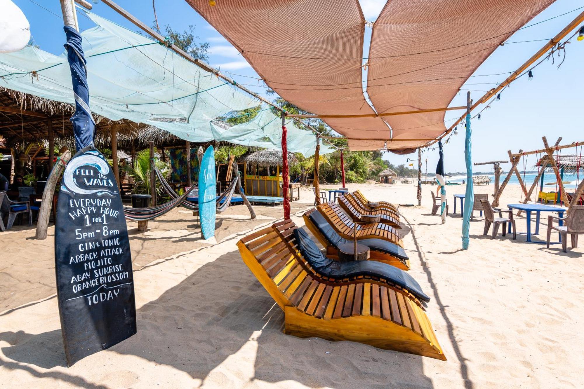 Feel The Waves Hotel Arugam Bay Exterior photo