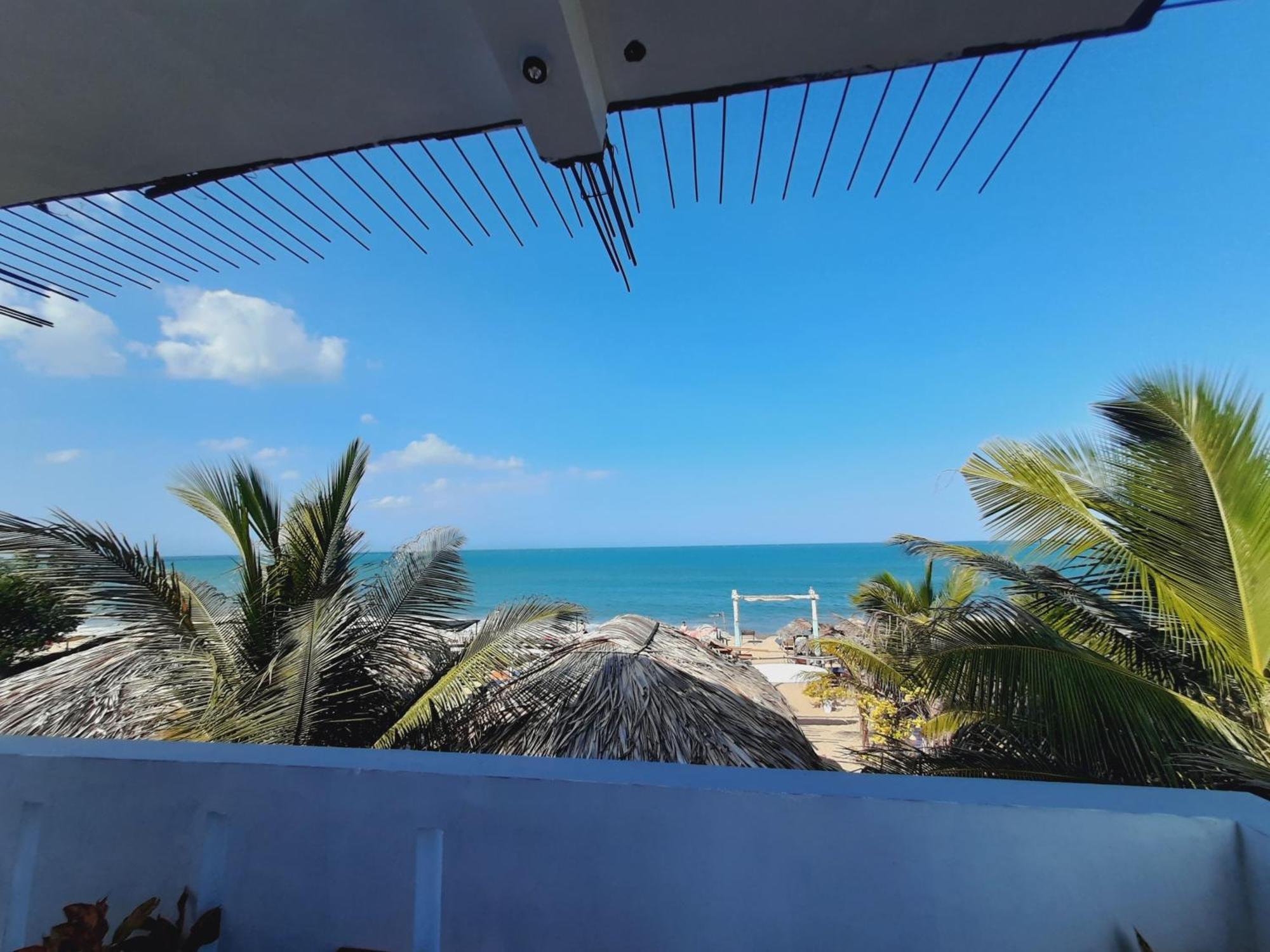 Feel The Waves Hotel Arugam Bay Exterior photo