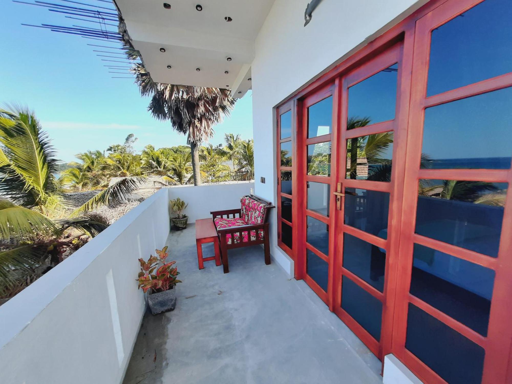 Feel The Waves Hotel Arugam Bay Exterior photo